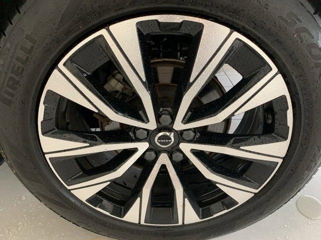 used 2023 Volvo XC60 car, priced at $33,895