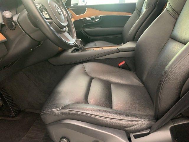 used 2022 Volvo XC90 car, priced at $37,898