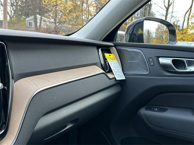 new 2026 Volvo XC60 car, priced at $58,360