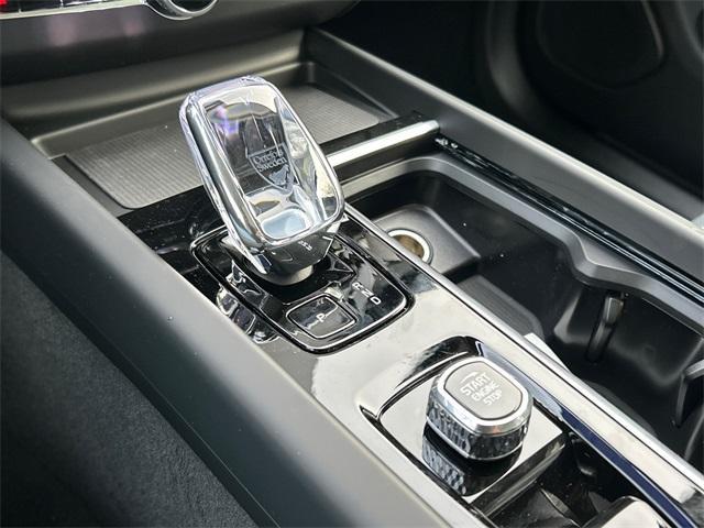 new 2026 Volvo XC60 car, priced at $58,360