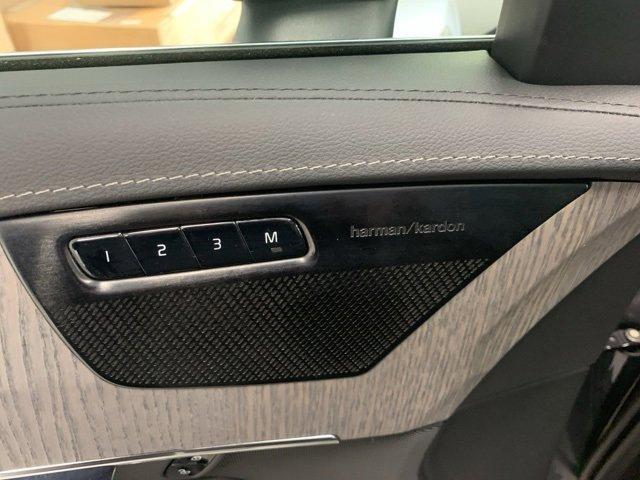 used 2022 Volvo XC90 car, priced at $38,998