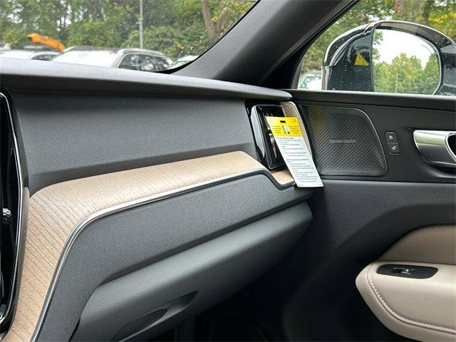 new 2026 Volvo XC60 car, priced at $58,360