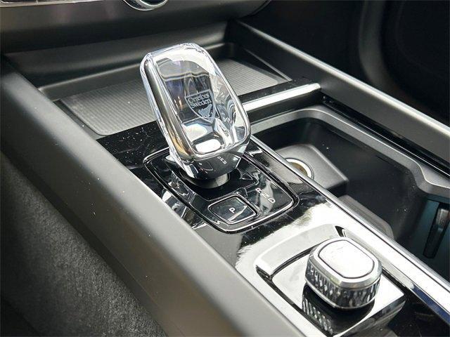 new 2026 Volvo XC60 car, priced at $58,360