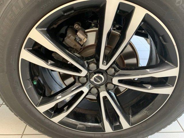 used 2020 Volvo XC60 car, priced at $23,100