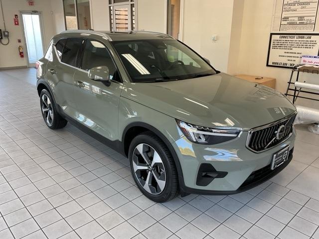 used 2023 Volvo XC40 car, priced at $36,499