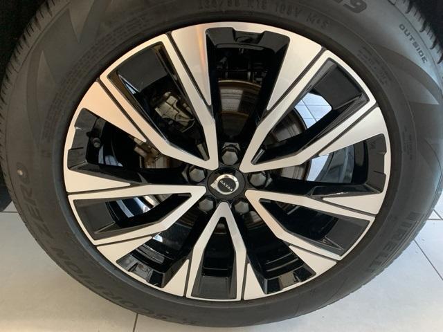 used 2025 Volvo XC60 car, priced at $36,900