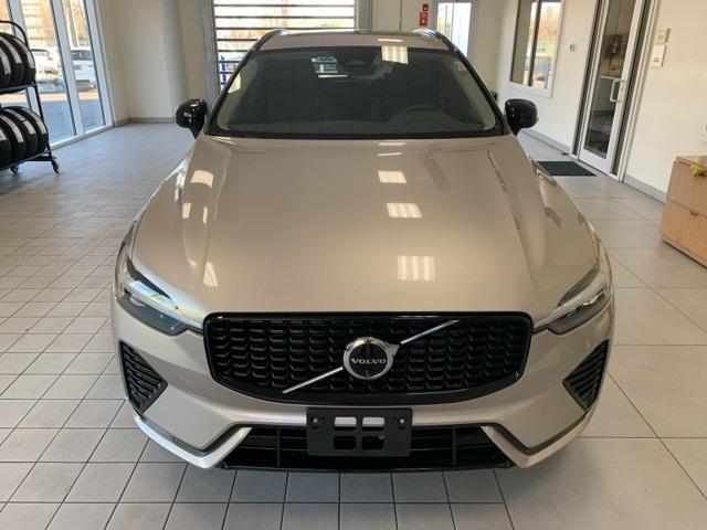 used 2025 Volvo XC60 car, priced at $36,900