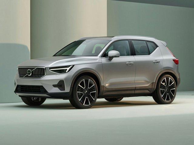 used 2023 Volvo XC40 car, priced at $31,900