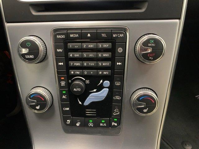 used 2018 Volvo V60 Cross Country car, priced at $17,500