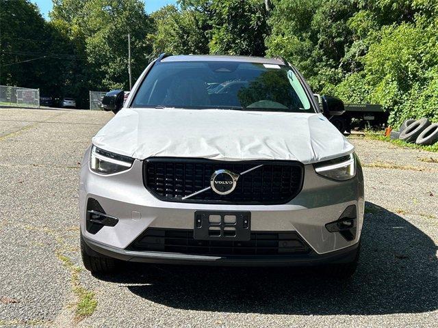 new 2026 Volvo XC40 car, priced at $50,150