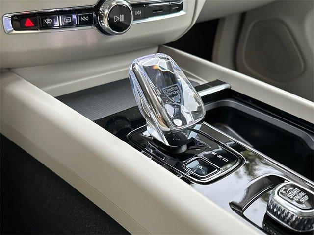 new 2026 Volvo XC60 car, priced at $63,935