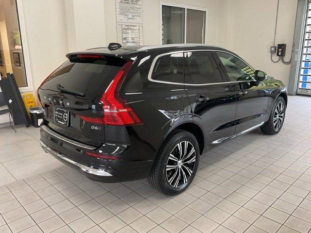 used 2022 Volvo XC60 car, priced at $37,899