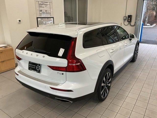 used 2022 Volvo V60 Cross Country car, priced at $37,299