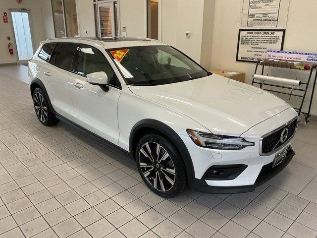 used 2022 Volvo V60 Cross Country car, priced at $37,299