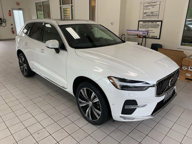 used 2023 Volvo XC60 car, priced at $37,874