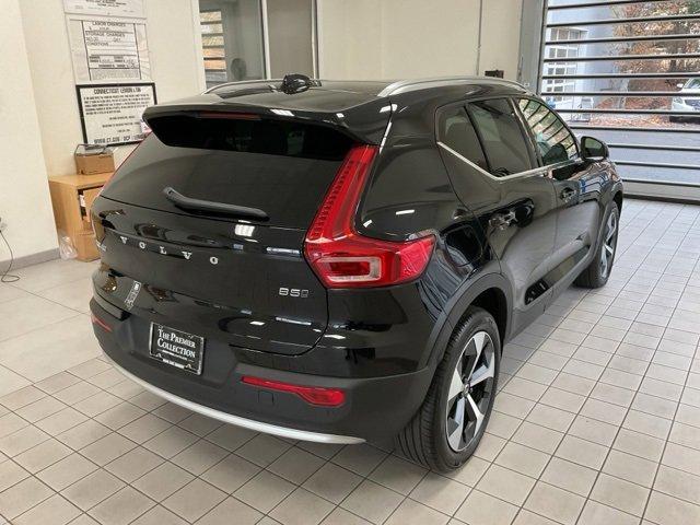 new 2025 Volvo XC40 car, priced at $48,100