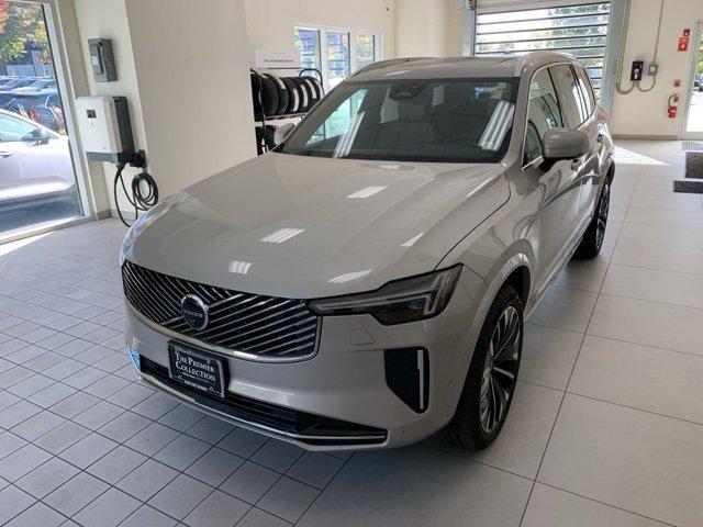 used 2025 Volvo XC90 car, priced at $53,899