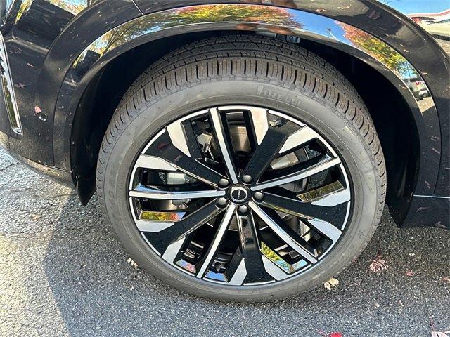 new 2026 Volvo XC90 car, priced at $71,825