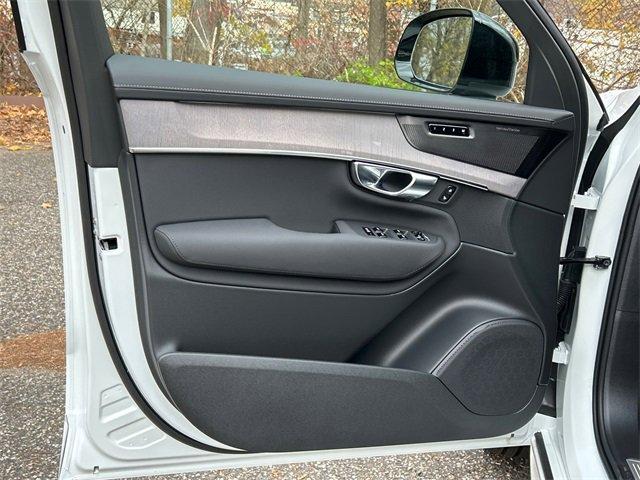 new 2026 Volvo XC90 car, priced at $75,950