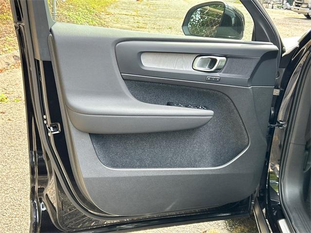 new 2026 Volvo XC40 car, priced at $50,150