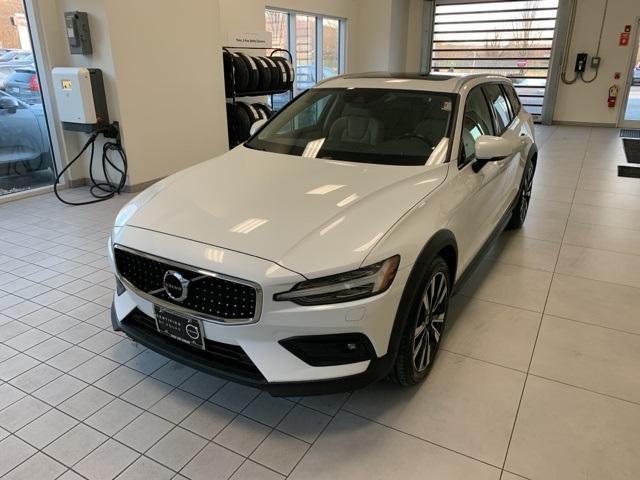 used 2022 Volvo V60 Cross Country car, priced at $37,499