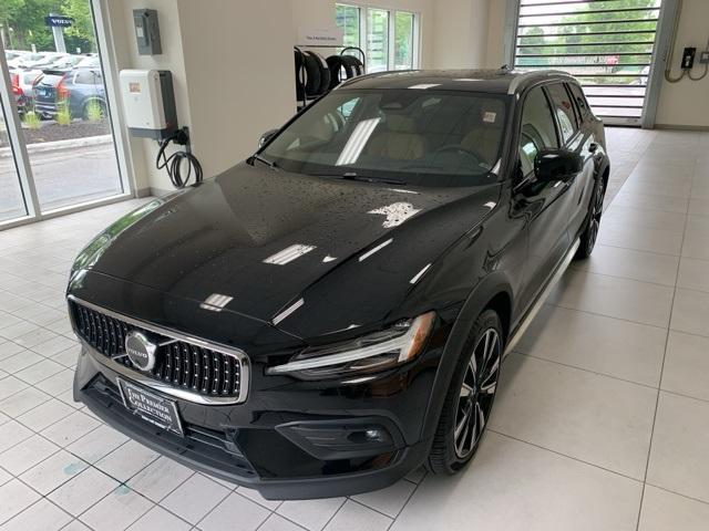 used 2024 Volvo V60 Cross Country car, priced at $51,995