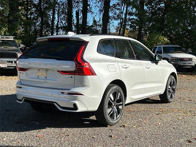 new 2026 Volvo XC60 car, priced at $58,360