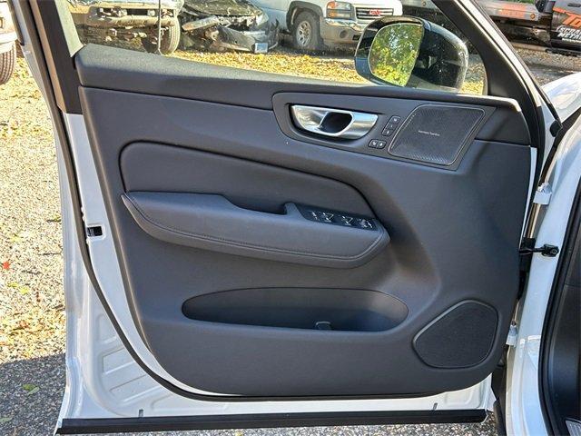 new 2026 Volvo XC60 car, priced at $58,360