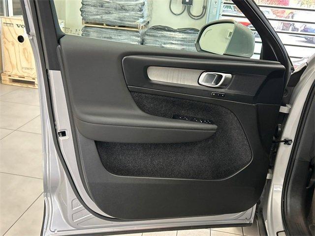 used 2025 Volvo XC40 car, priced at $35,758