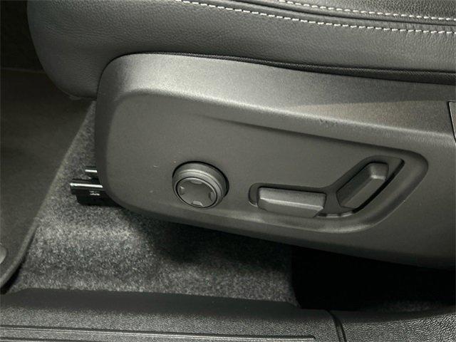 used 2025 Volvo XC40 car, priced at $35,758