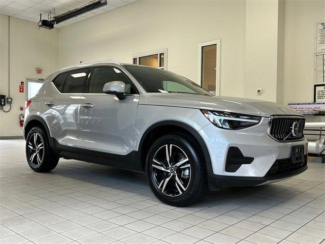 used 2025 Volvo XC40 car, priced at $35,758