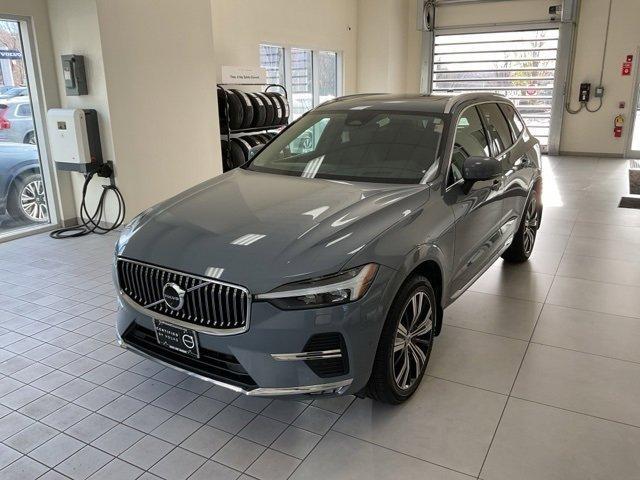 used 2022 Volvo XC60 car, priced at $36,349