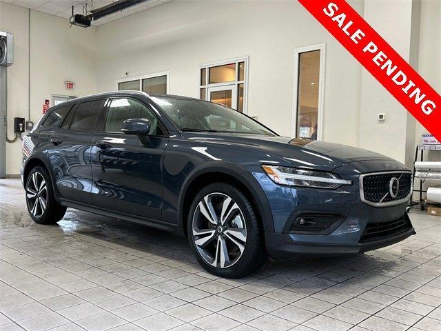 used 2025 Volvo V60 Cross Country car, priced at $43,176