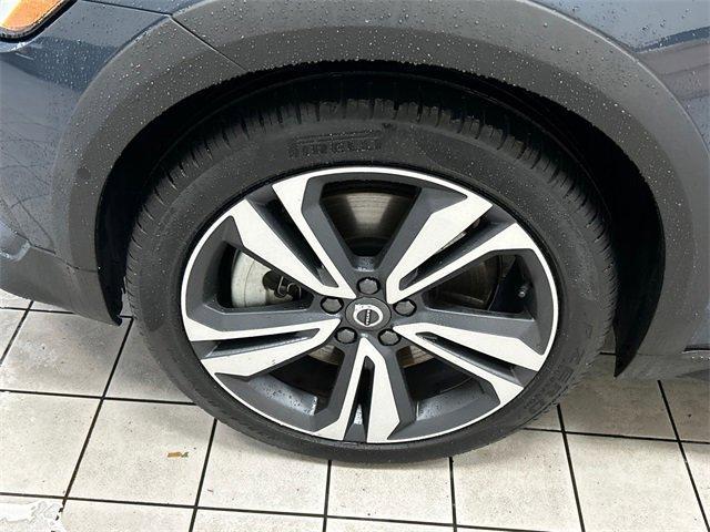used 2025 Volvo V60 Cross Country car, priced at $43,176