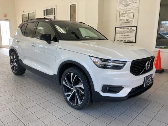 used 2021 Volvo XC40 car, priced at $30,448