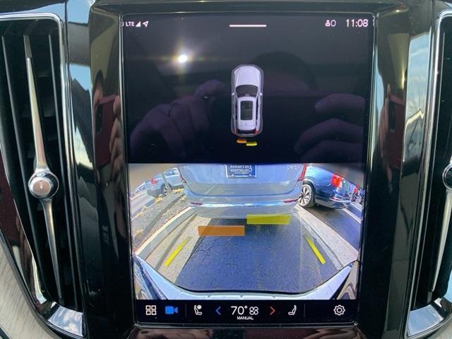 used 2022 Volvo XC60 car, priced at $35,995