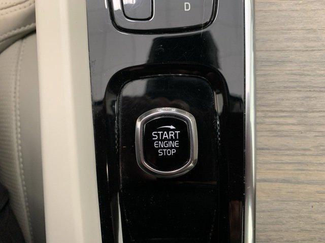 used 2022 Volvo XC60 car, priced at $34,000