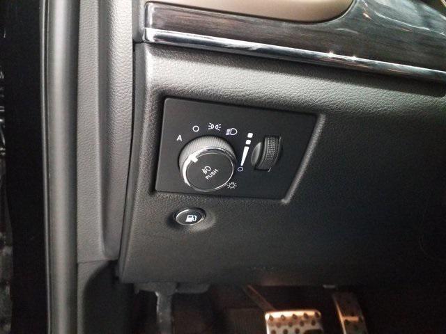 used 2017 Jeep Grand Cherokee car, priced at $19,882