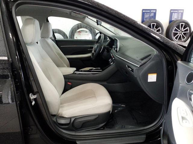 used 2023 Hyundai Sonata Hybrid car, priced at $20,884