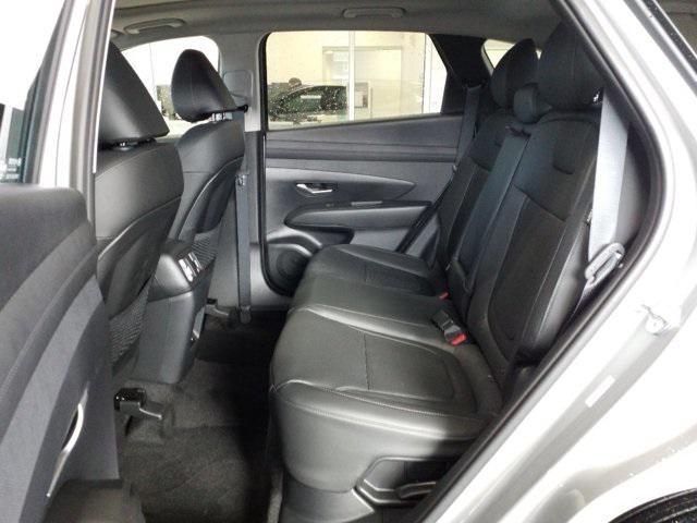 new 2025 Hyundai TUCSON Hybrid car, priced at $35,110