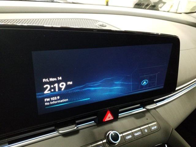 used 2024 Hyundai Elantra car, priced at $18,882