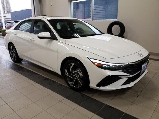 new 2025 Hyundai Elantra car, priced at $23,430
