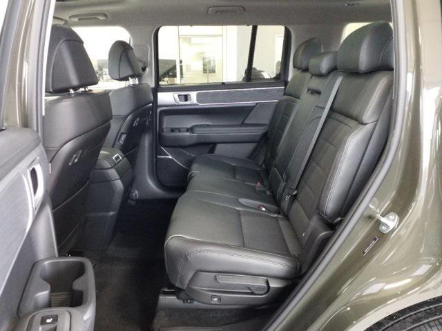 new 2025 Hyundai Santa Fe car, priced at $44,160