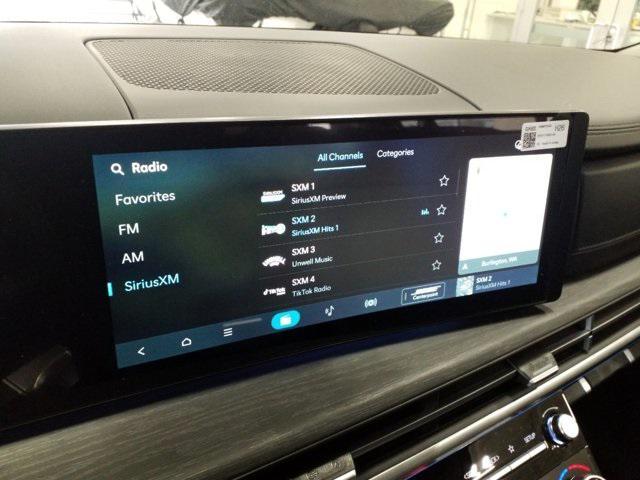 new 2025 Hyundai Santa Fe car, priced at $44,160