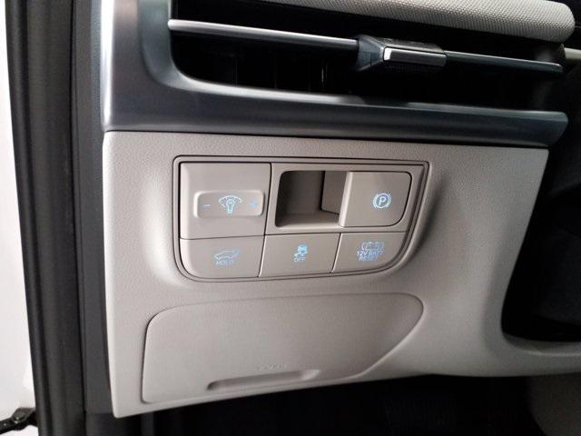 new 2025 Hyundai TUCSON Hybrid car, priced at $43,454