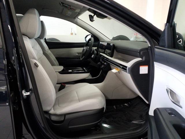 new 2026 Hyundai TUCSON Hybrid car, priced at $36,180