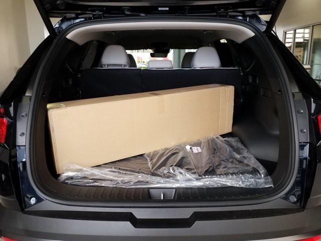 new 2026 Hyundai TUCSON Hybrid car, priced at $36,180