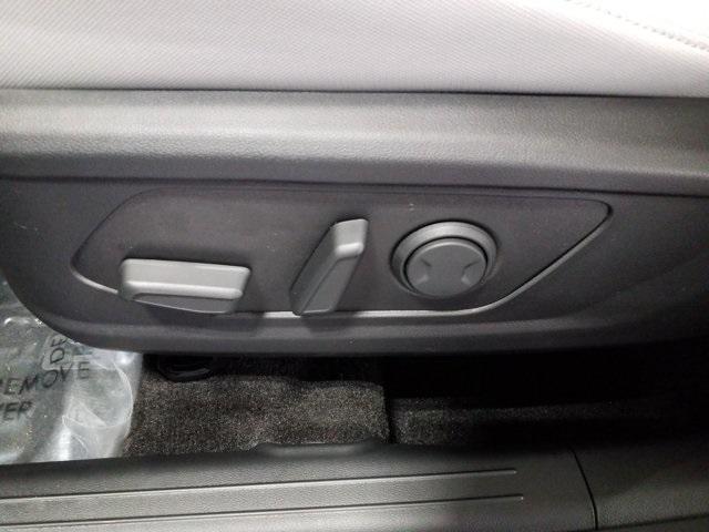 new 2026 Hyundai TUCSON Hybrid car, priced at $36,180