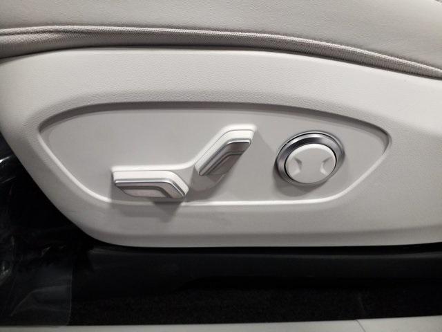 new 2026 Hyundai IONIQ 9 car, priced at $61,930