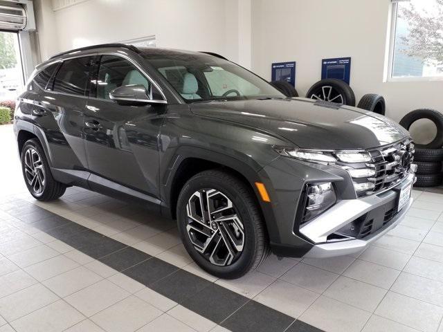 new 2025 Hyundai TUCSON Hybrid car, priced at $43,390